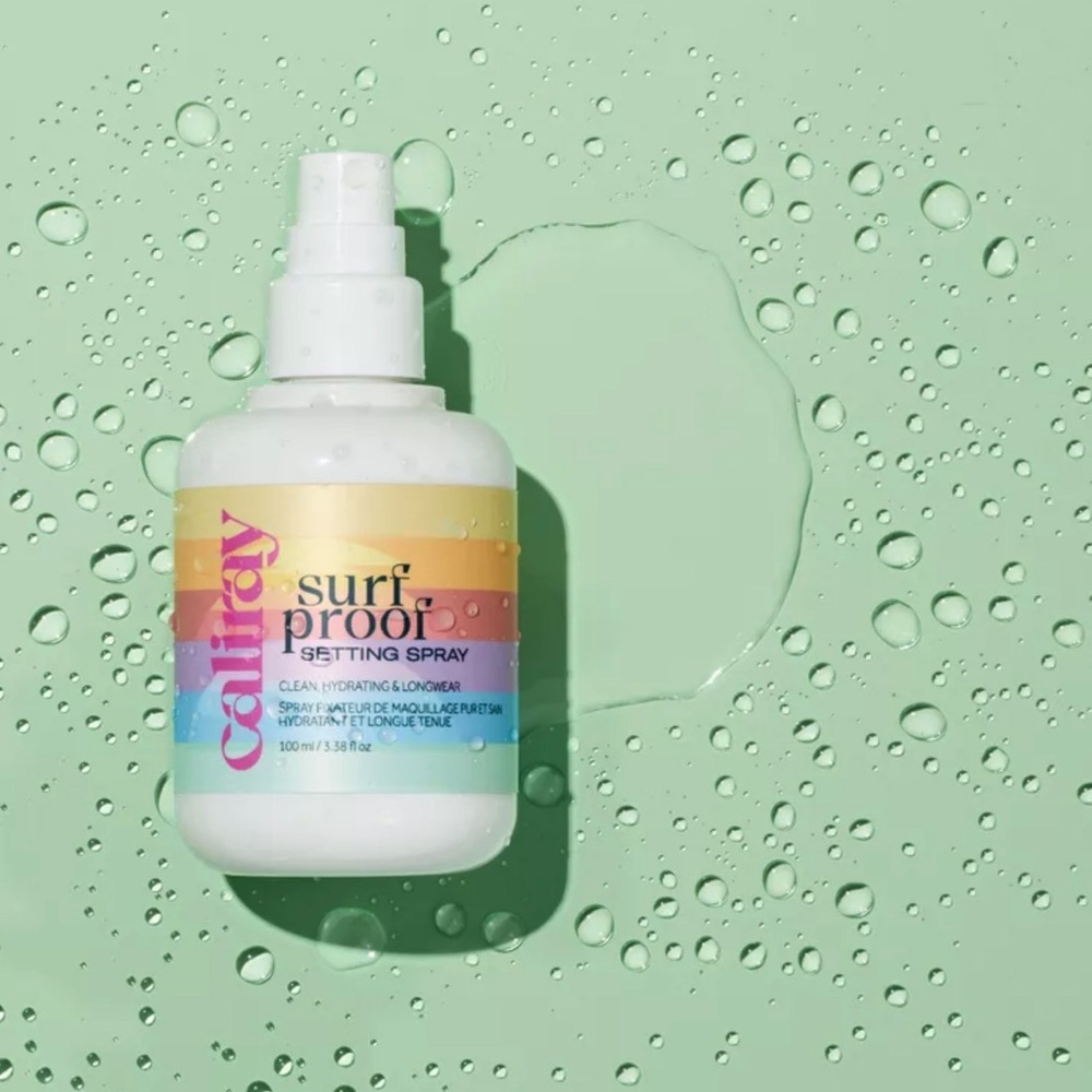 caliray 
Surfproof 24-hour Waterproof & Transferproof Setting Spray 60ml
